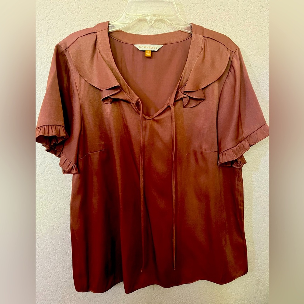 Downeast mauve pink satin ruffle collar tie blouse top M medium